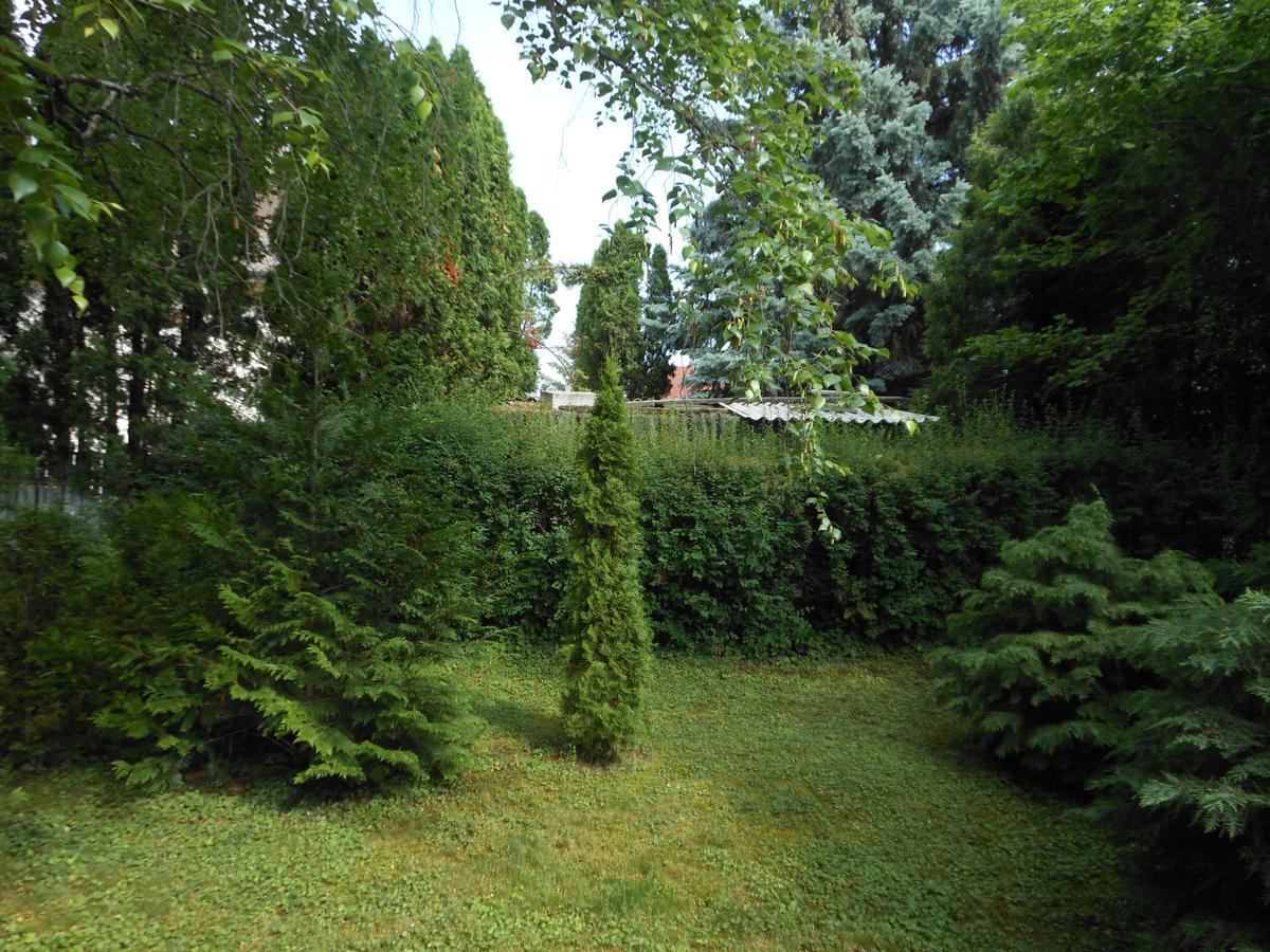 Cozy Family Cottage At The Lake Siofok Exterior photo