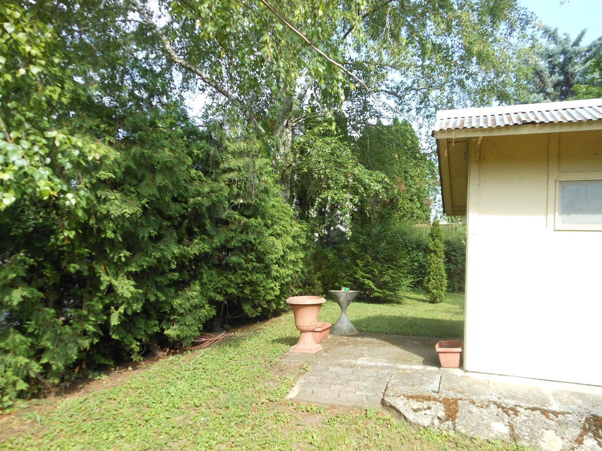 Cozy Family Cottage At The Lake Siofok Exterior photo